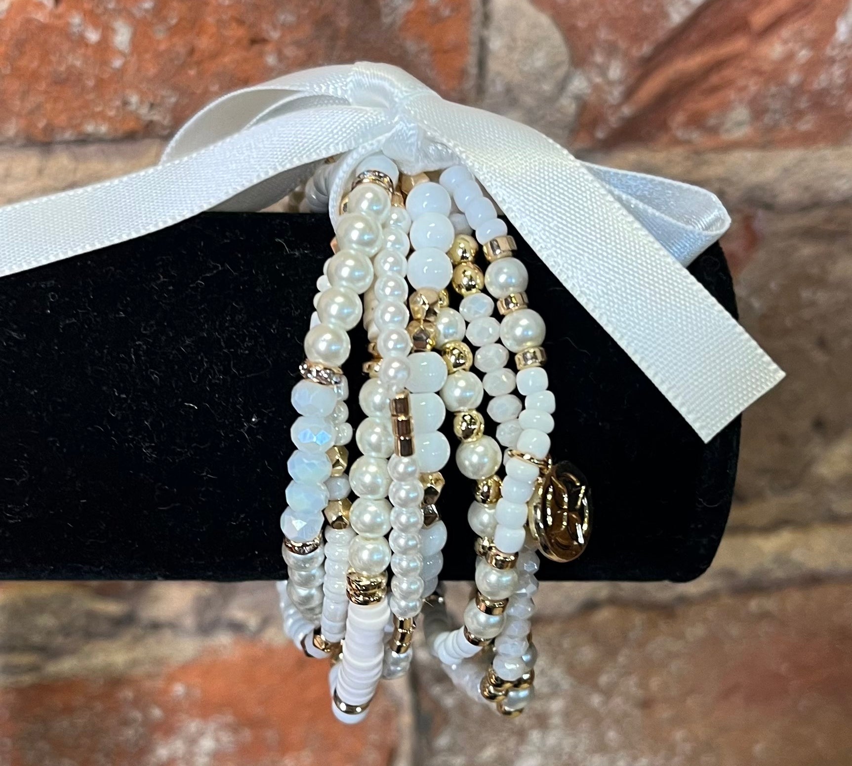 Kids Beaded/Gold Bracelet