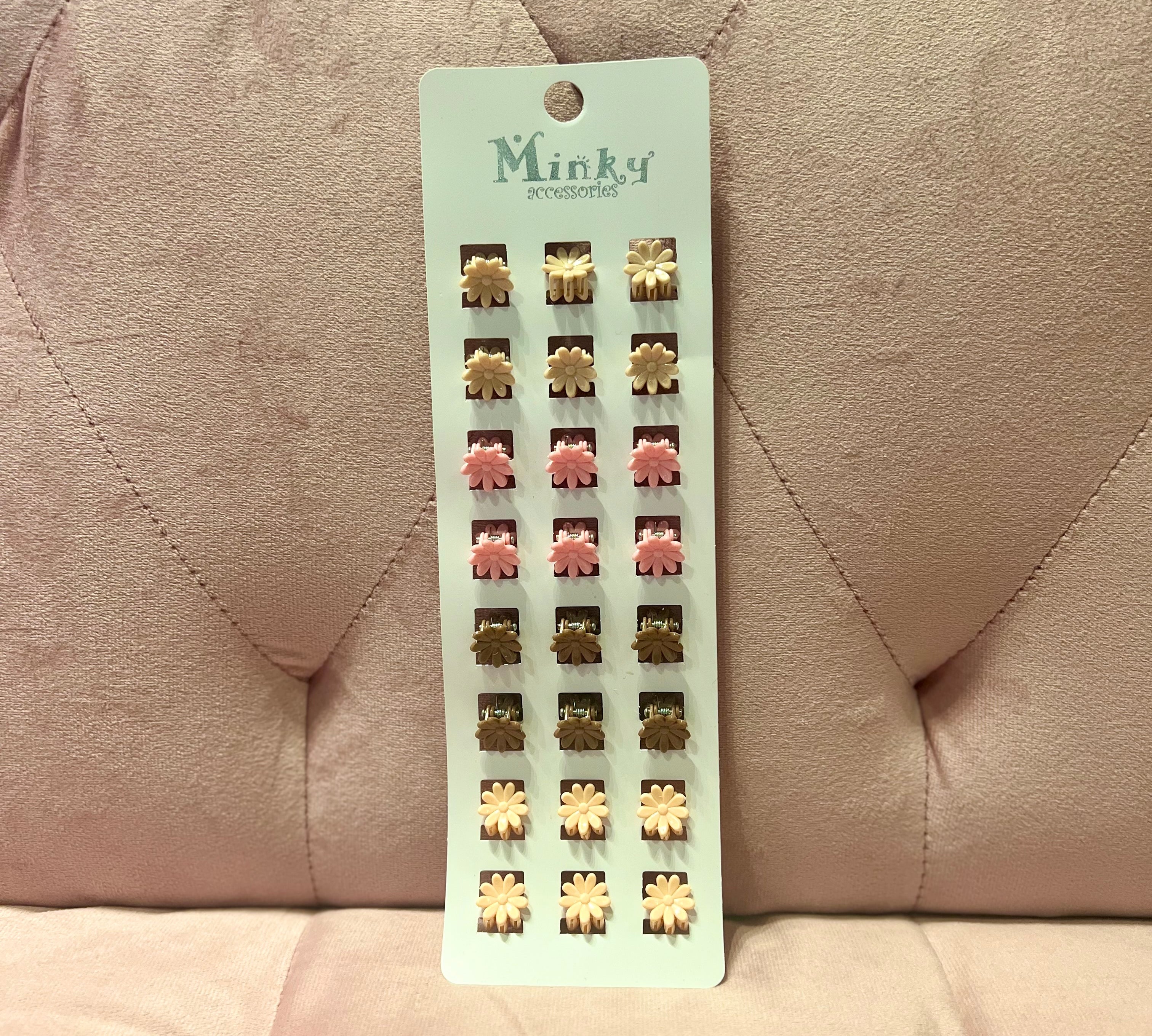 Dainty Daisy Hair Clips