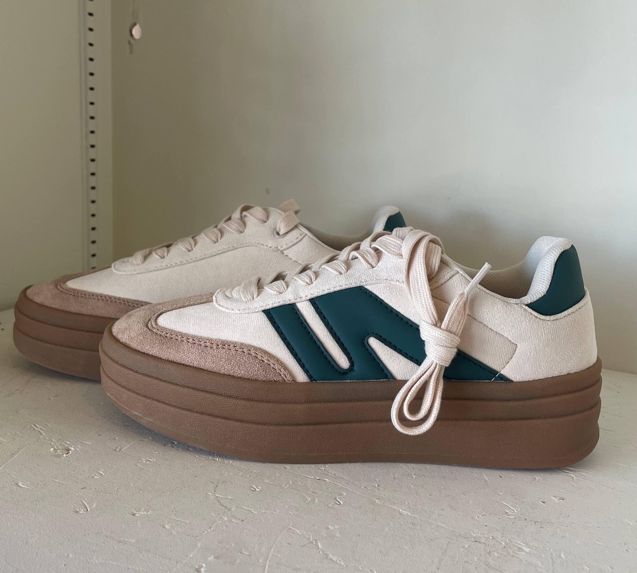 Chunky Platform Sneaker
