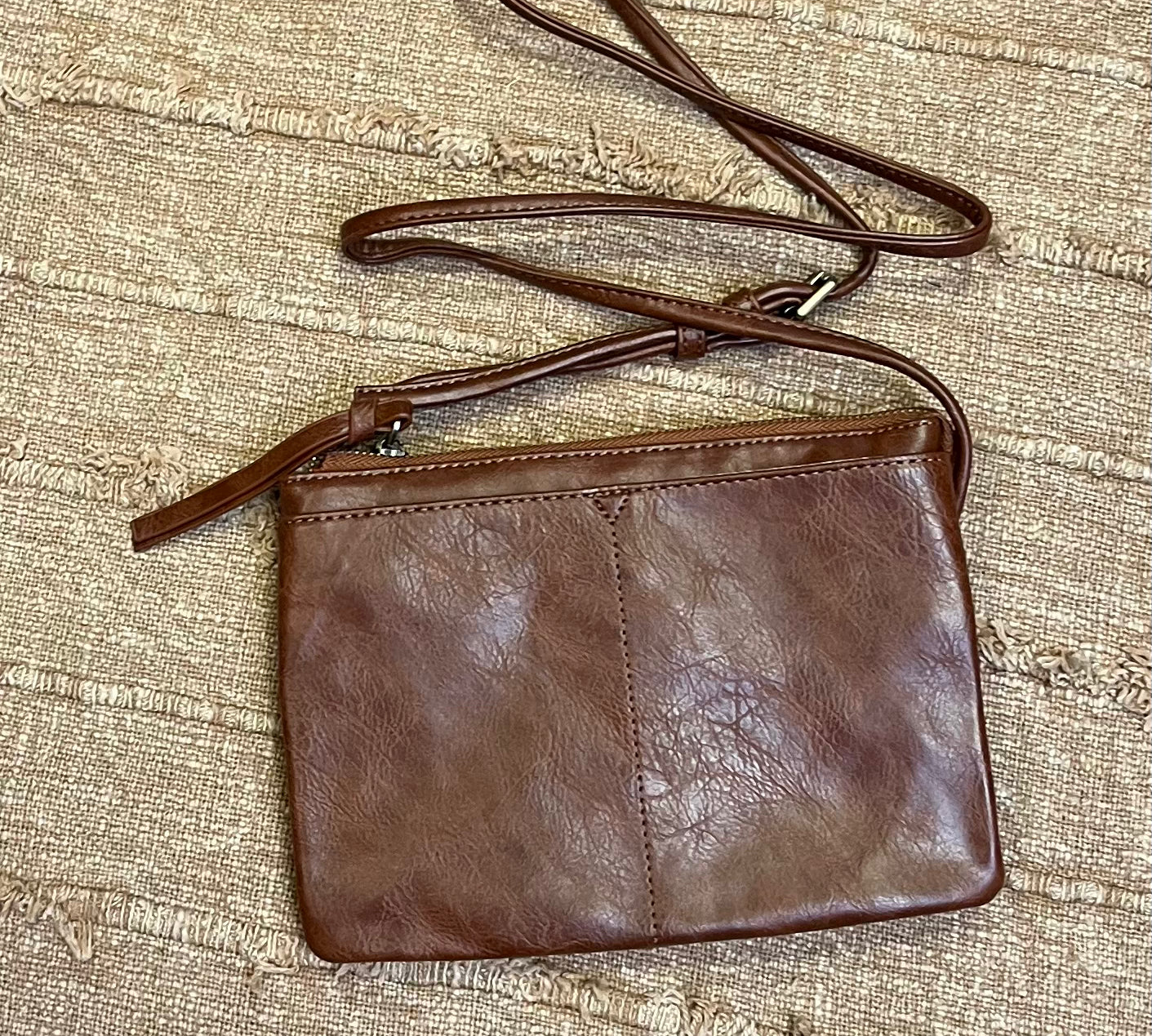 Liv Multi Pocket Crossbody Bag