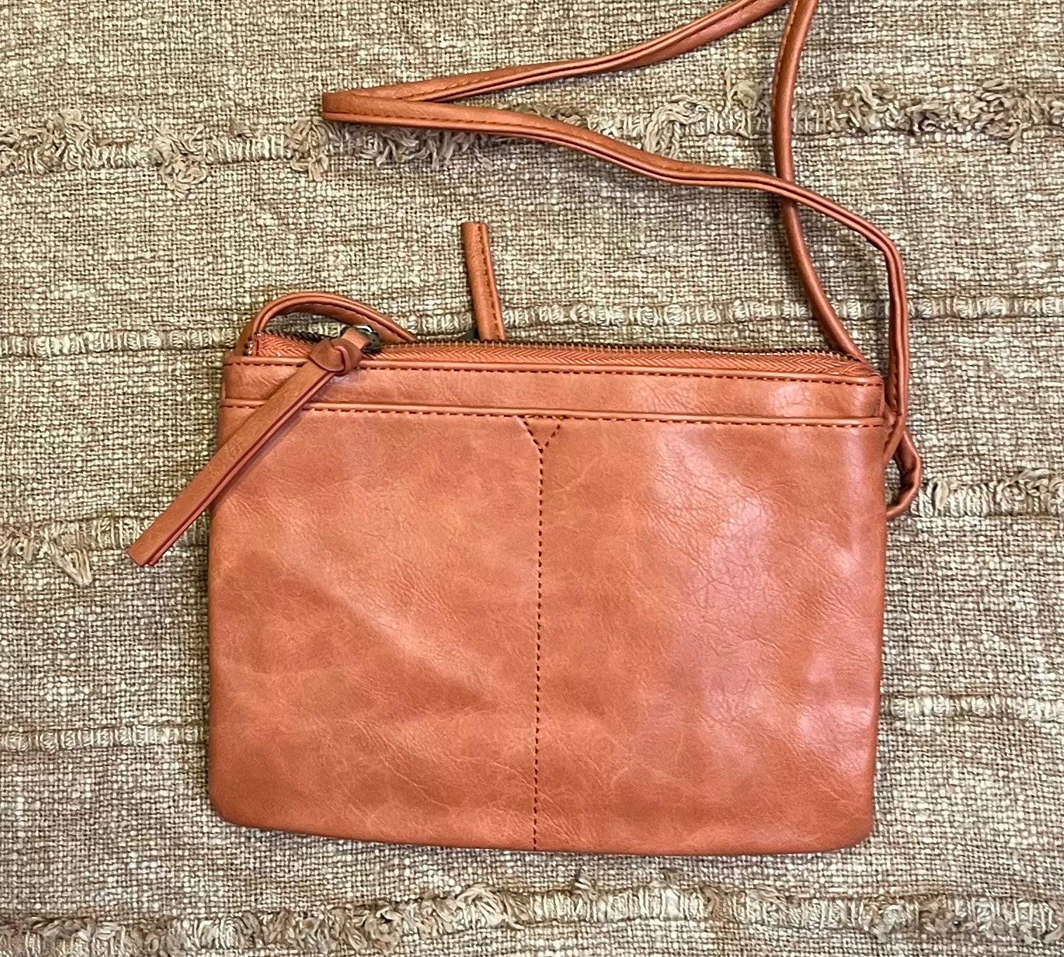 Liv Multi Pocket Crossbody Bag