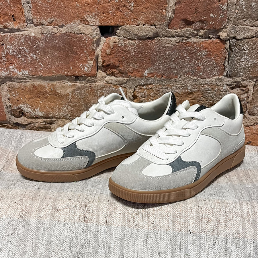 Tastic Blowfish Sneakers