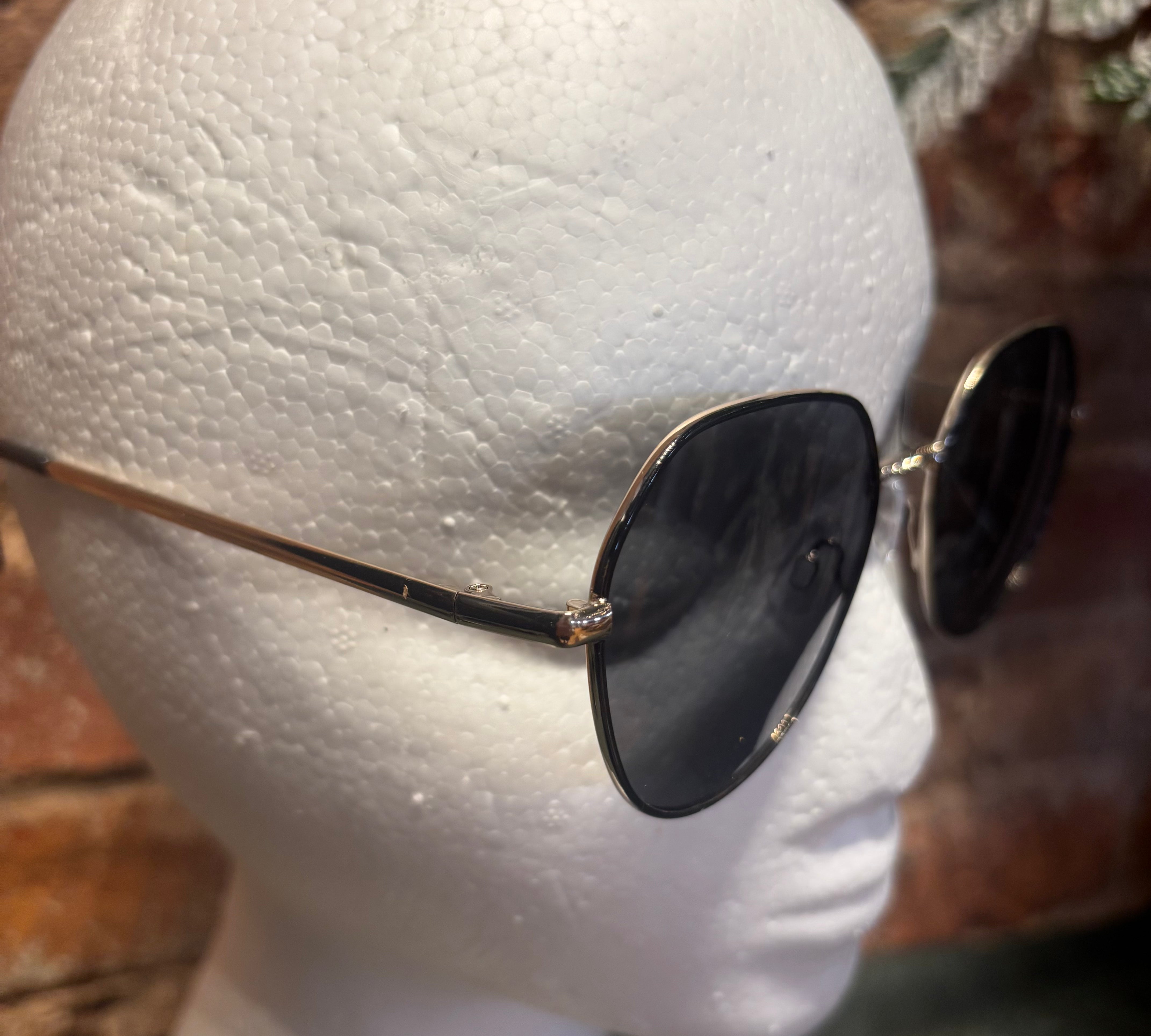 Blue Gem Metal Round Unisex Sunglasses