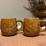 Brown Embossed Foliage Mug 12OZ