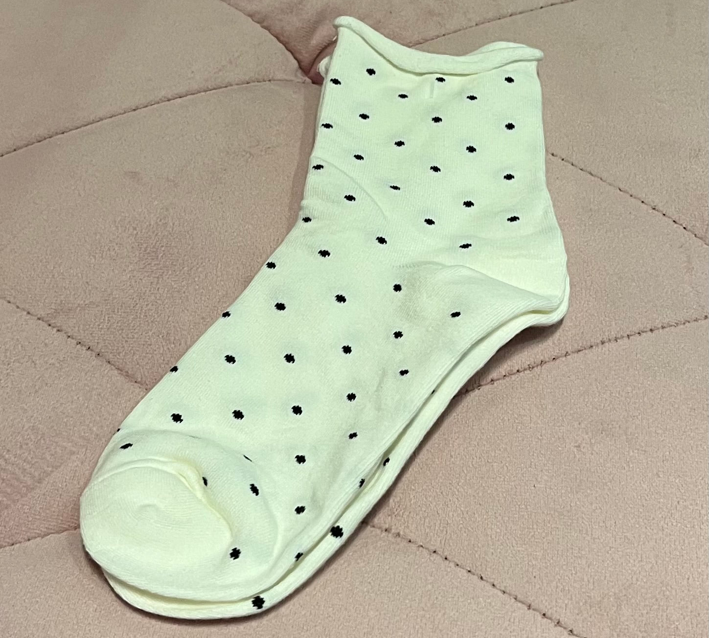 Roll up Polkadot Socks
