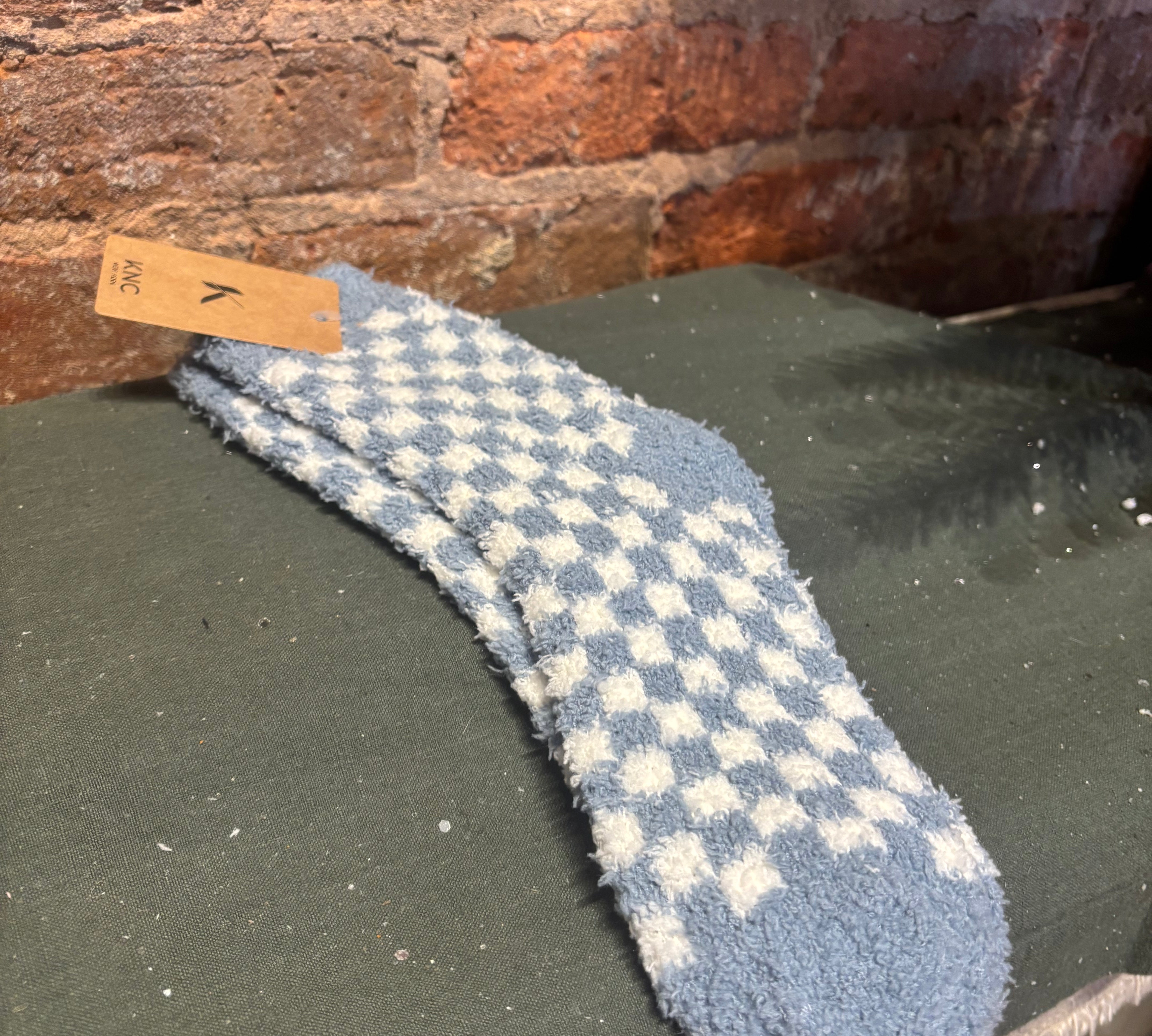 Plaid Pattern Fuzzy Socks