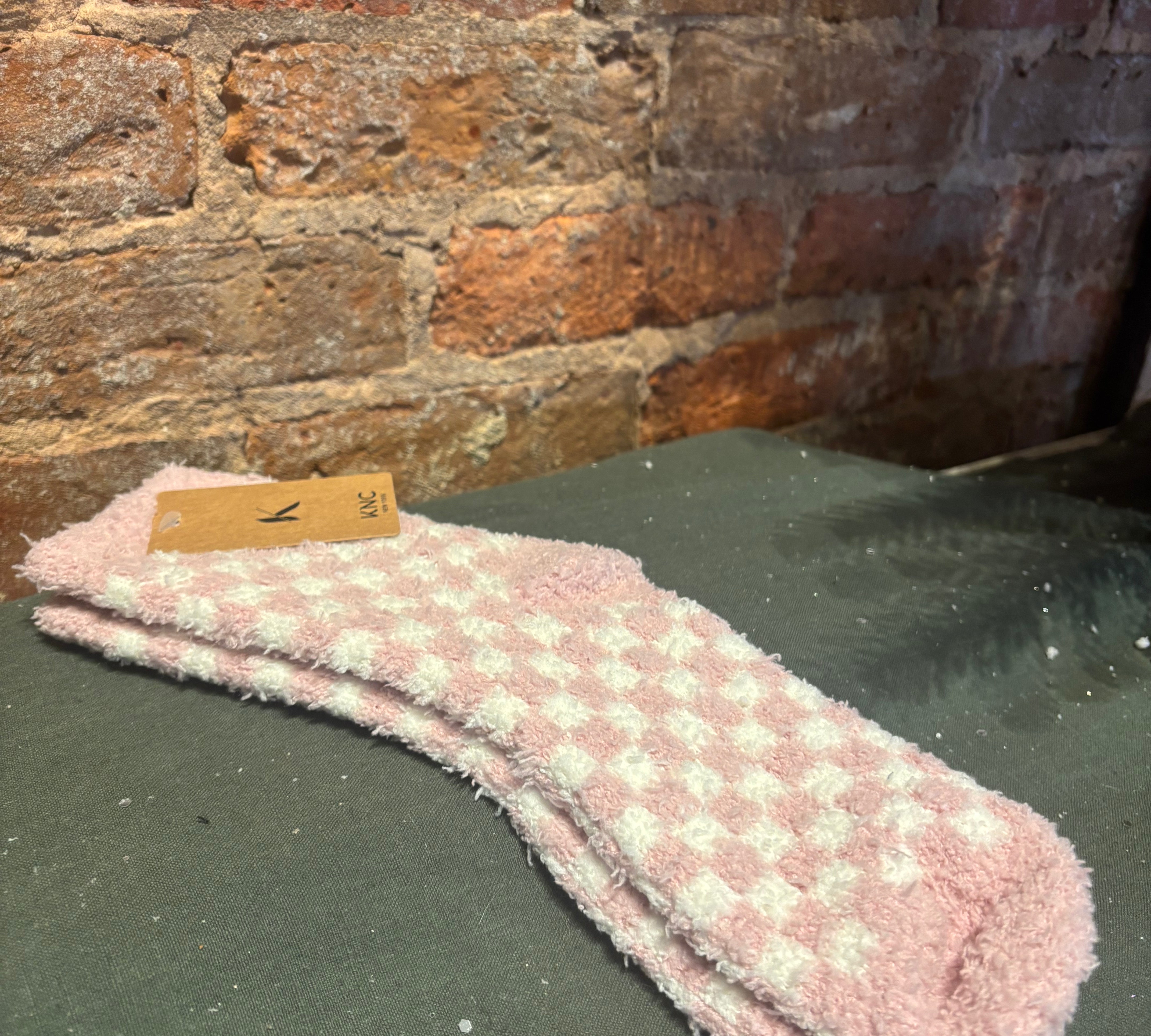 Plaid Pattern Fuzzy Socks