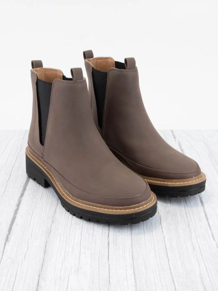Valentina Boot
