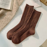 Diamond Pattern Solid Socks