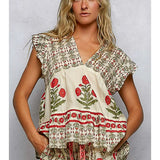 V Neck Floral Pattern Ruffle Sleeve Top