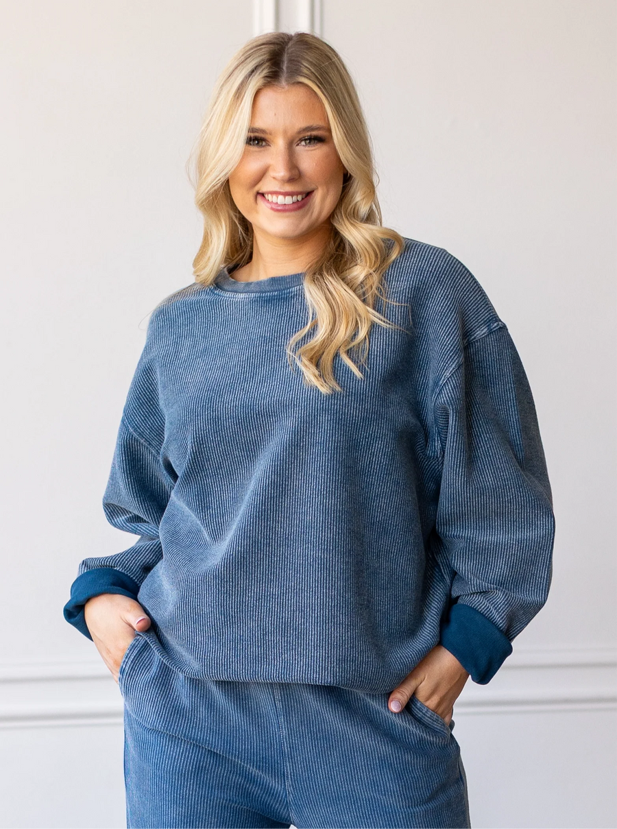 Bold Luxe Corded Crew