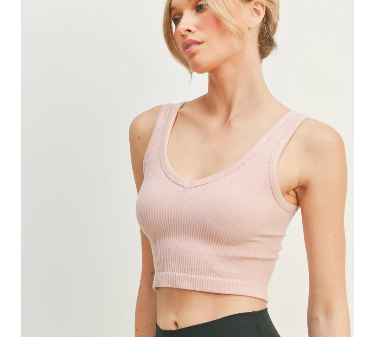Cropped Seamless Ribbed V Neck Tank