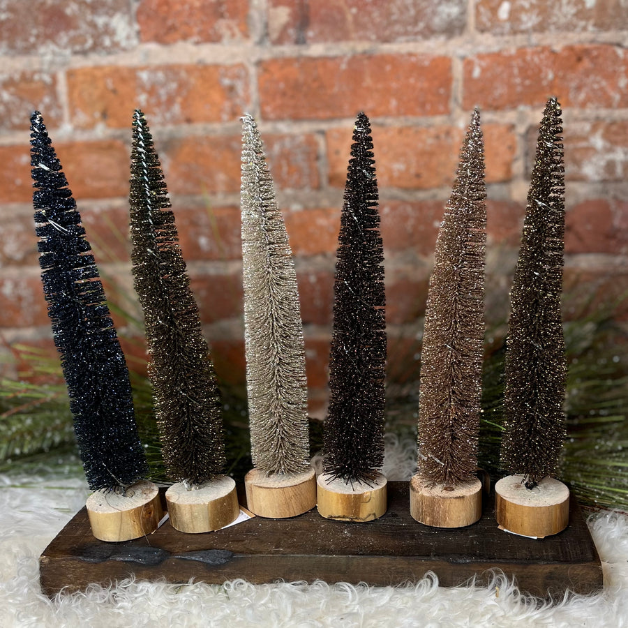 Bottle Brush Tree w/ 8 LEDs 11.75”
