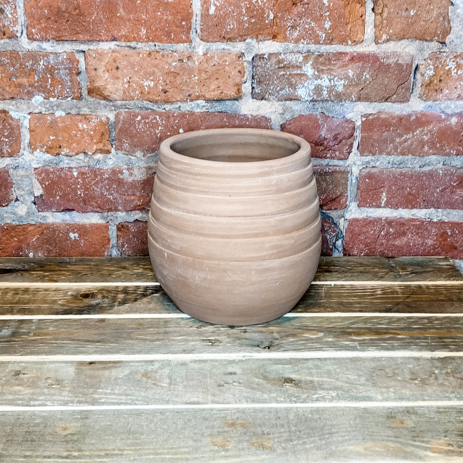 Wide Ribbed Terracotta Pot