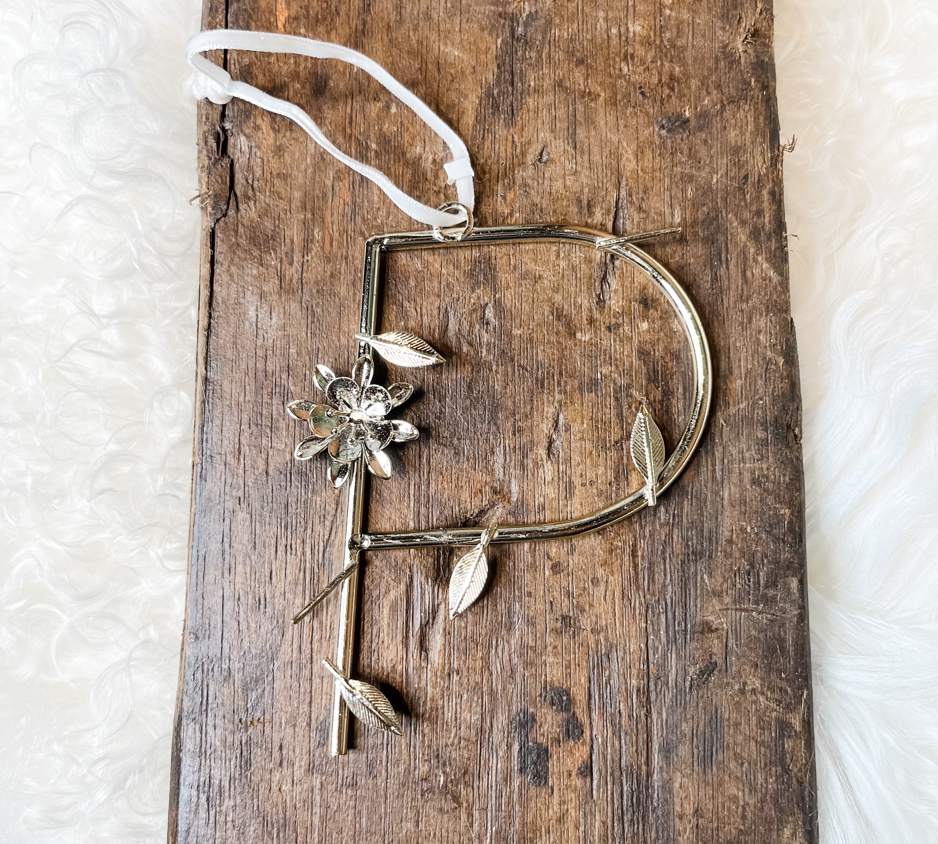 Metal Letter Orn w/ Flowers & Leaves 5.5”