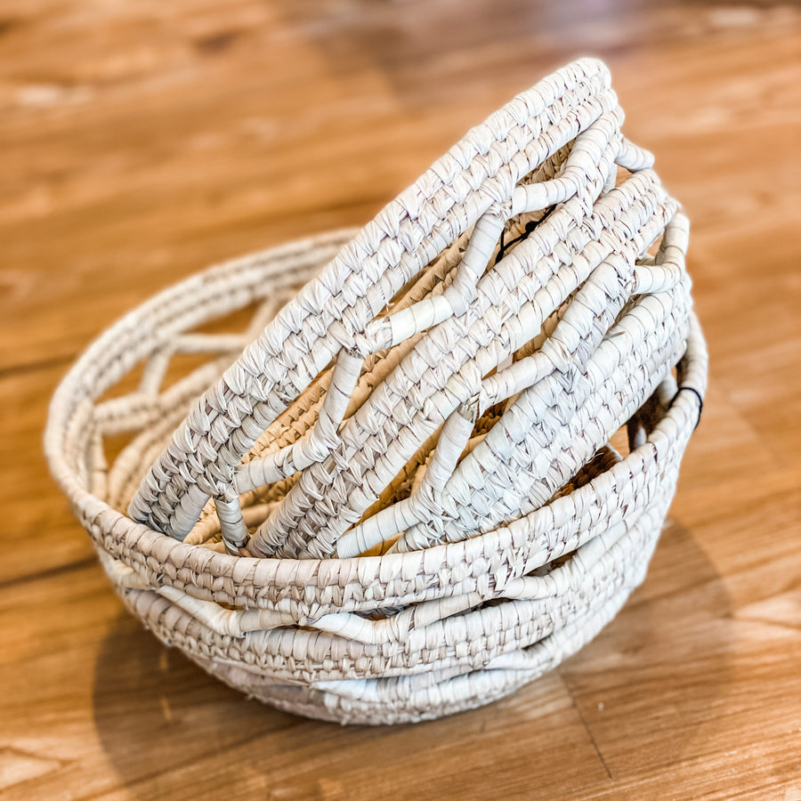 Handwoven Grass Basket Large