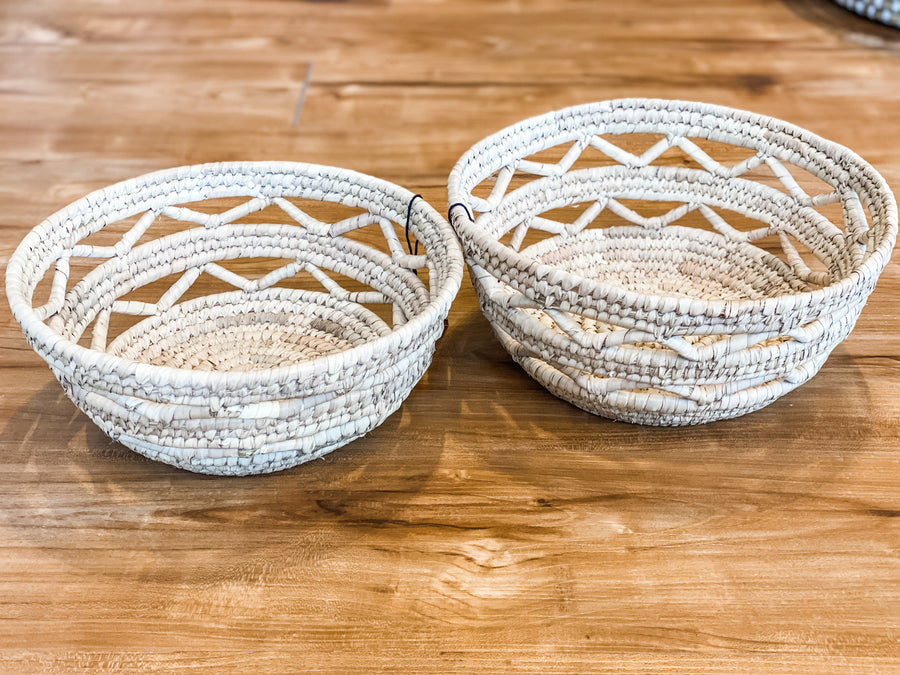Handwoven Grass Basket Large