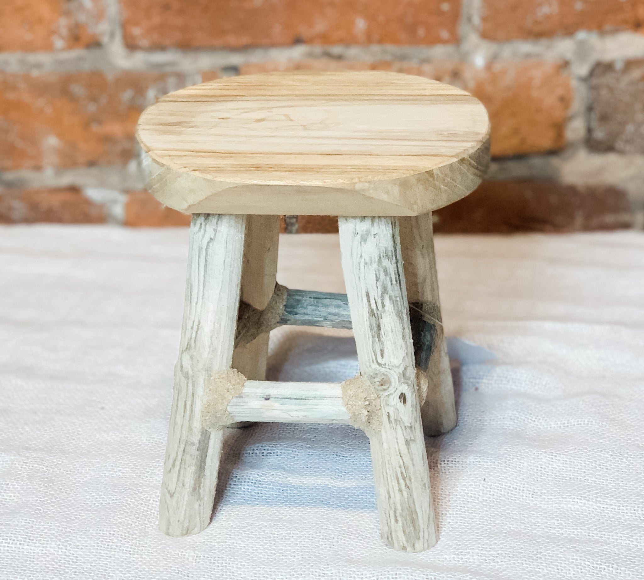 Cobble Stand