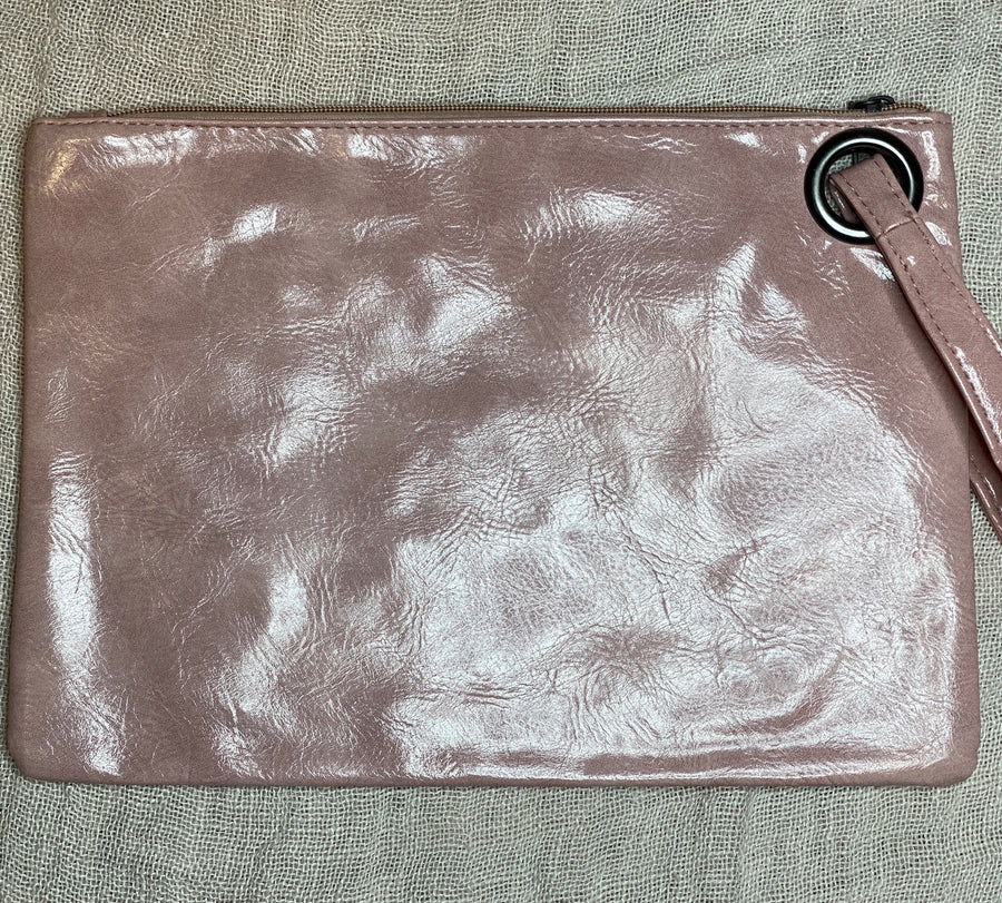 Dani Oversize Grommet Clutch