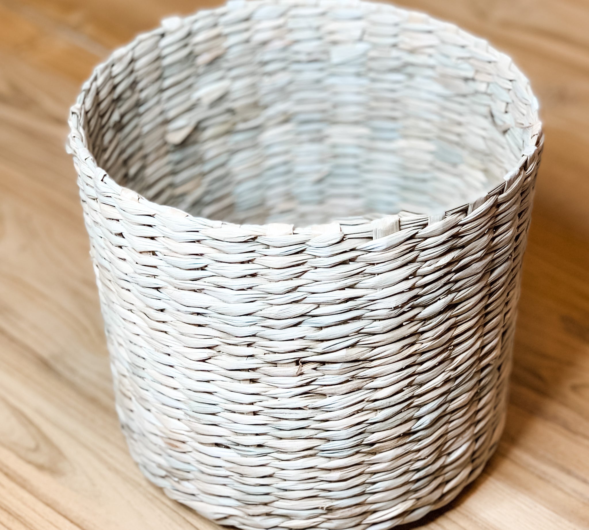 Round Woven Wheat Basket
