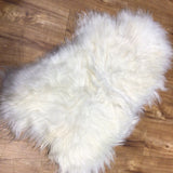 Icelandic White Sheepskin 24"