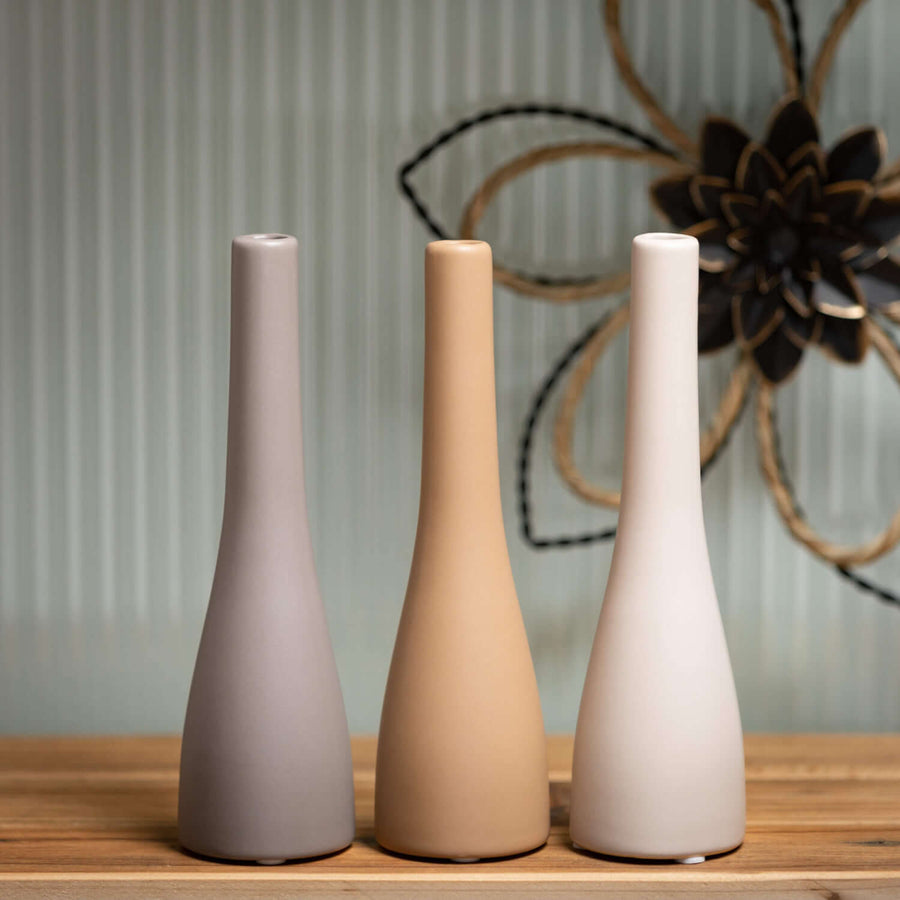 Slim Neck Vase 8.5"